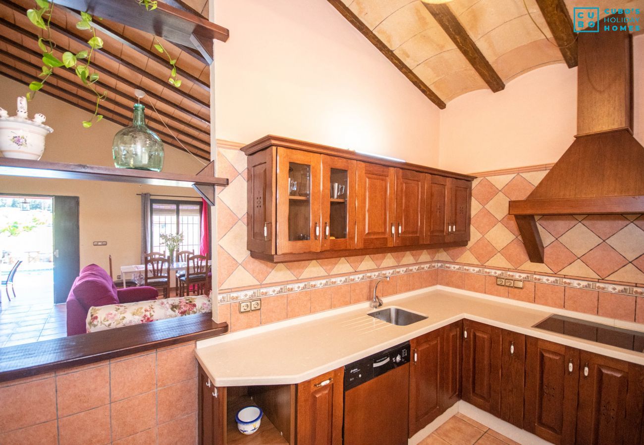 Kitchen of this Finca in Alhaurín el Grande