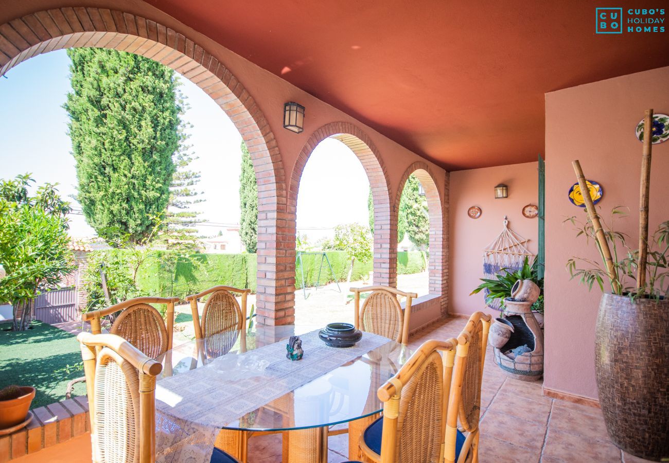 Terrace of this house in Alhaurín de la Torre