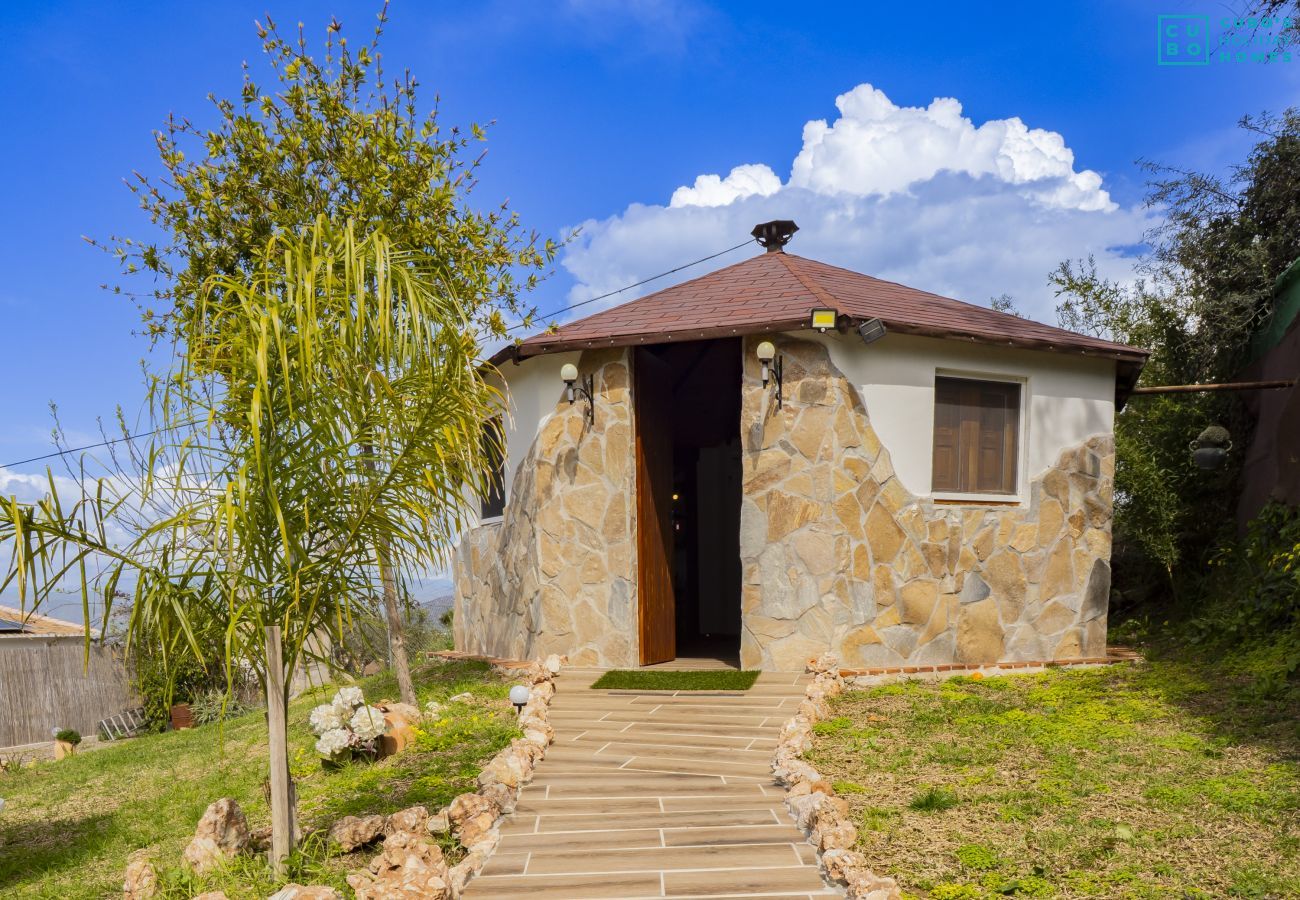 Cottage in Alhaurín el Grande - Cubo's Finca la Rosa del Zangano