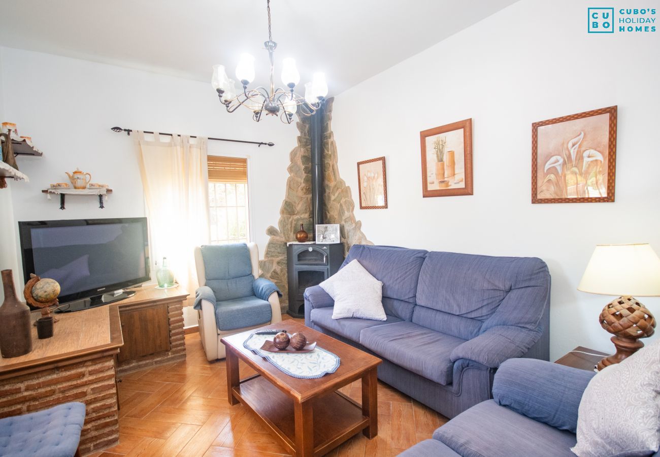 Living room of this farm in Alhaurín el Grande