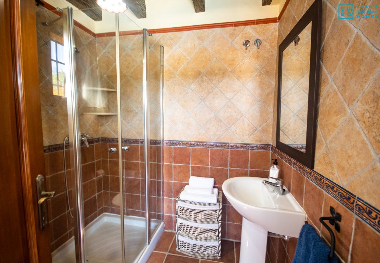 Bathroom of this farm in Alhaurín el Grande