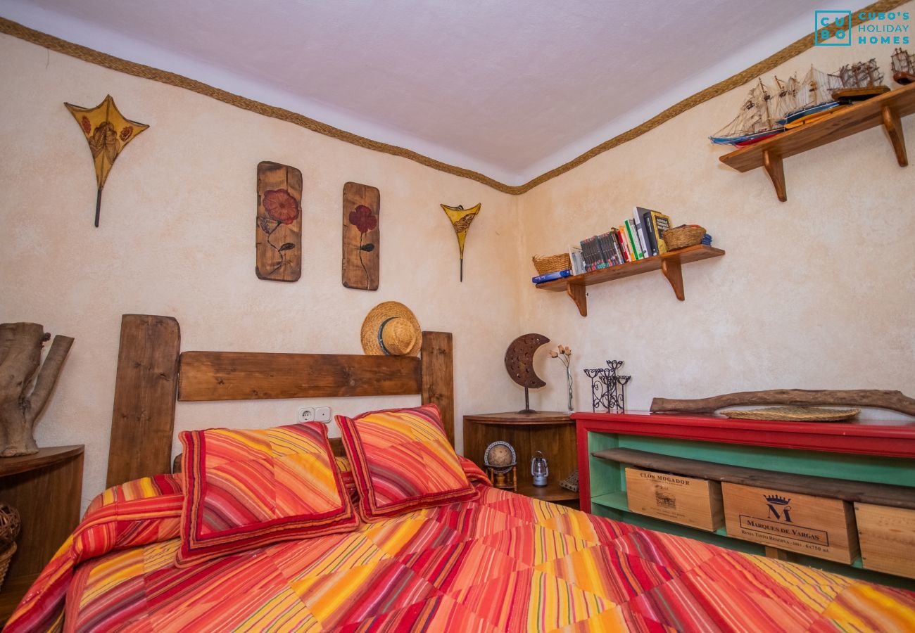 Bedroom of this rural house in Guaro