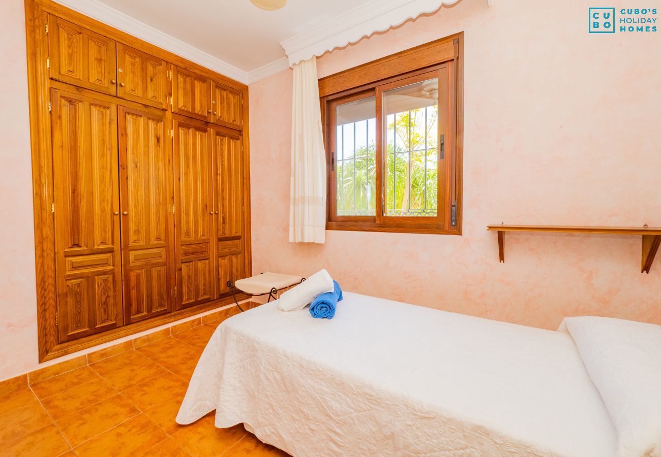 Cottage in Coín - Cubo's Huerta Pepe Palma