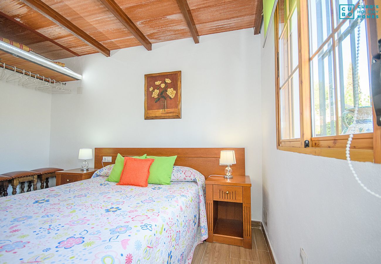 Dormitorio de esta casa cerca de El Caminito del Rey