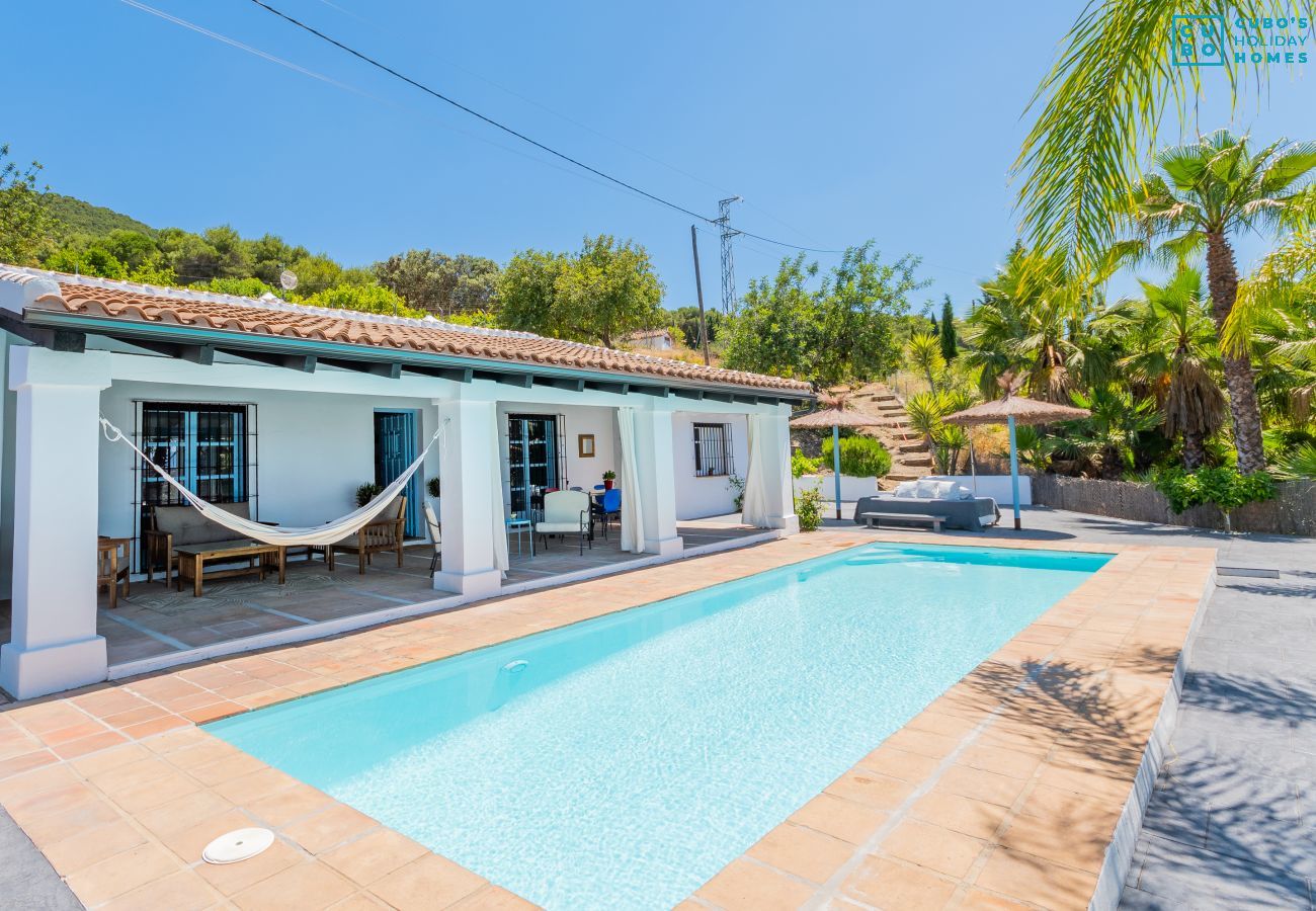 Pool of this Finca in Alhaurín el Grande