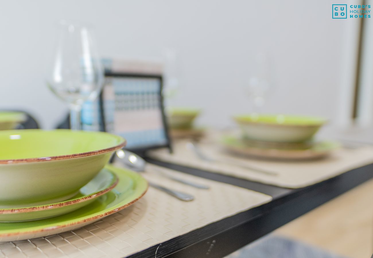 Kitchen of this apartment in Rincón de la Victoria