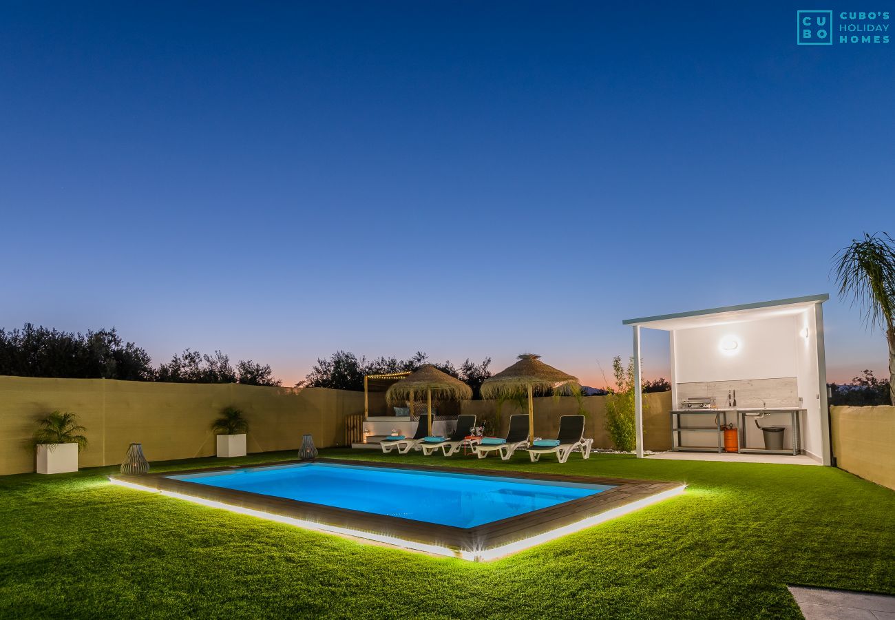 Private pool of this estate in Alhaurín el Grande