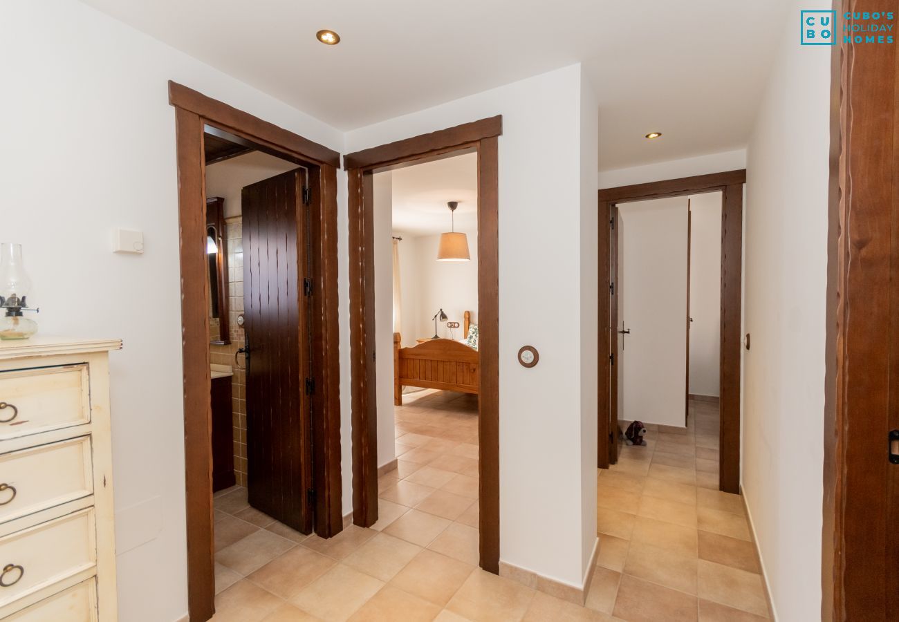 Kitchen of this house with fireplace in El Torcal