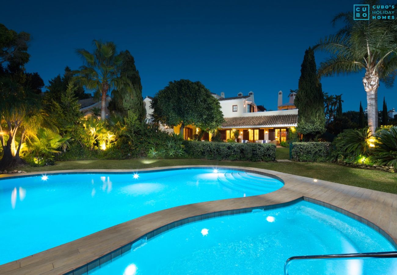 Villa in Marbella - Cubo's Luxury Mansion El Baron de Sierra Blanca