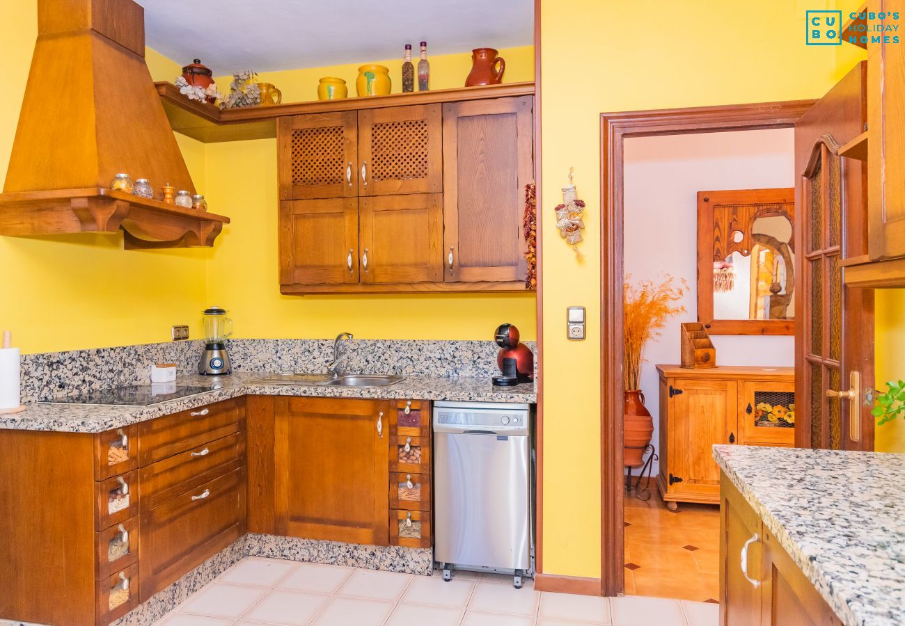 Kitchen of this Finca in Alhaurín de la Torre