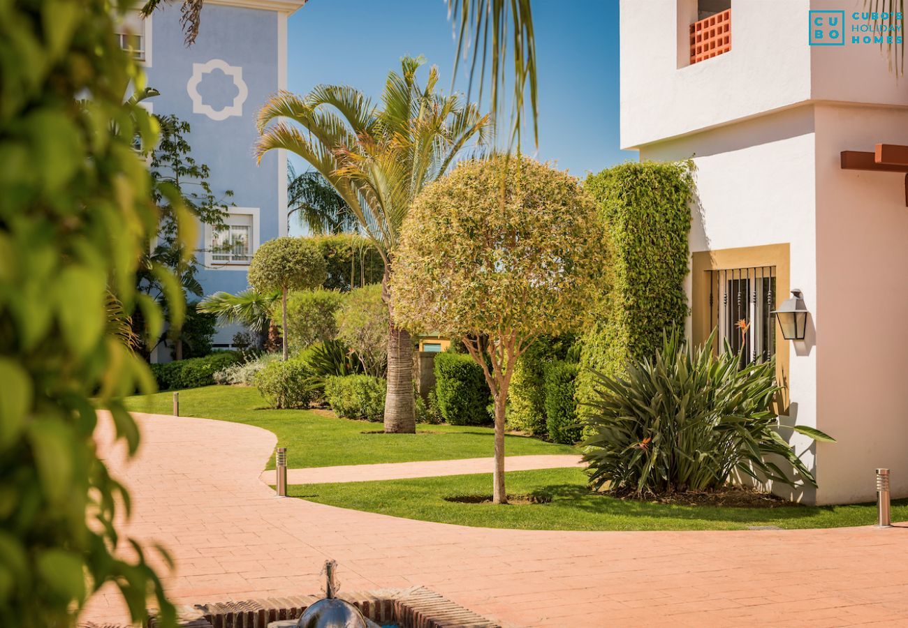 Garden of this apartment in Marbella