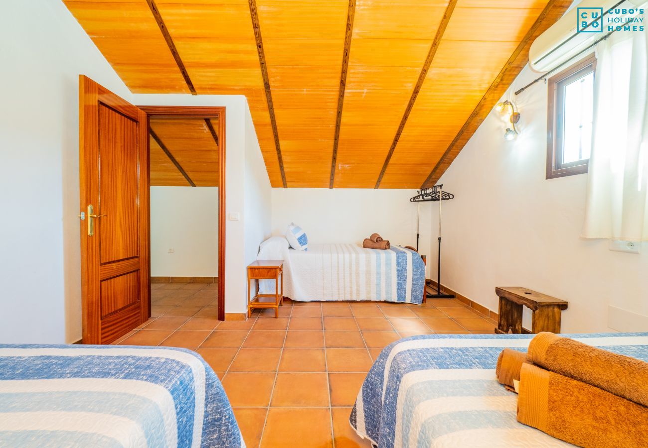 Cottage in Yunquera - Cubo's Casa Mi Recreo