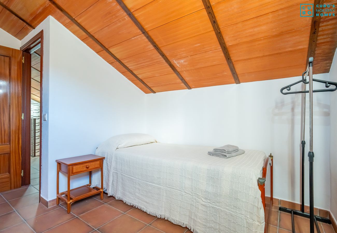 Cottage in Yunquera - Cubo's Casa Mi Recreo High Privacy