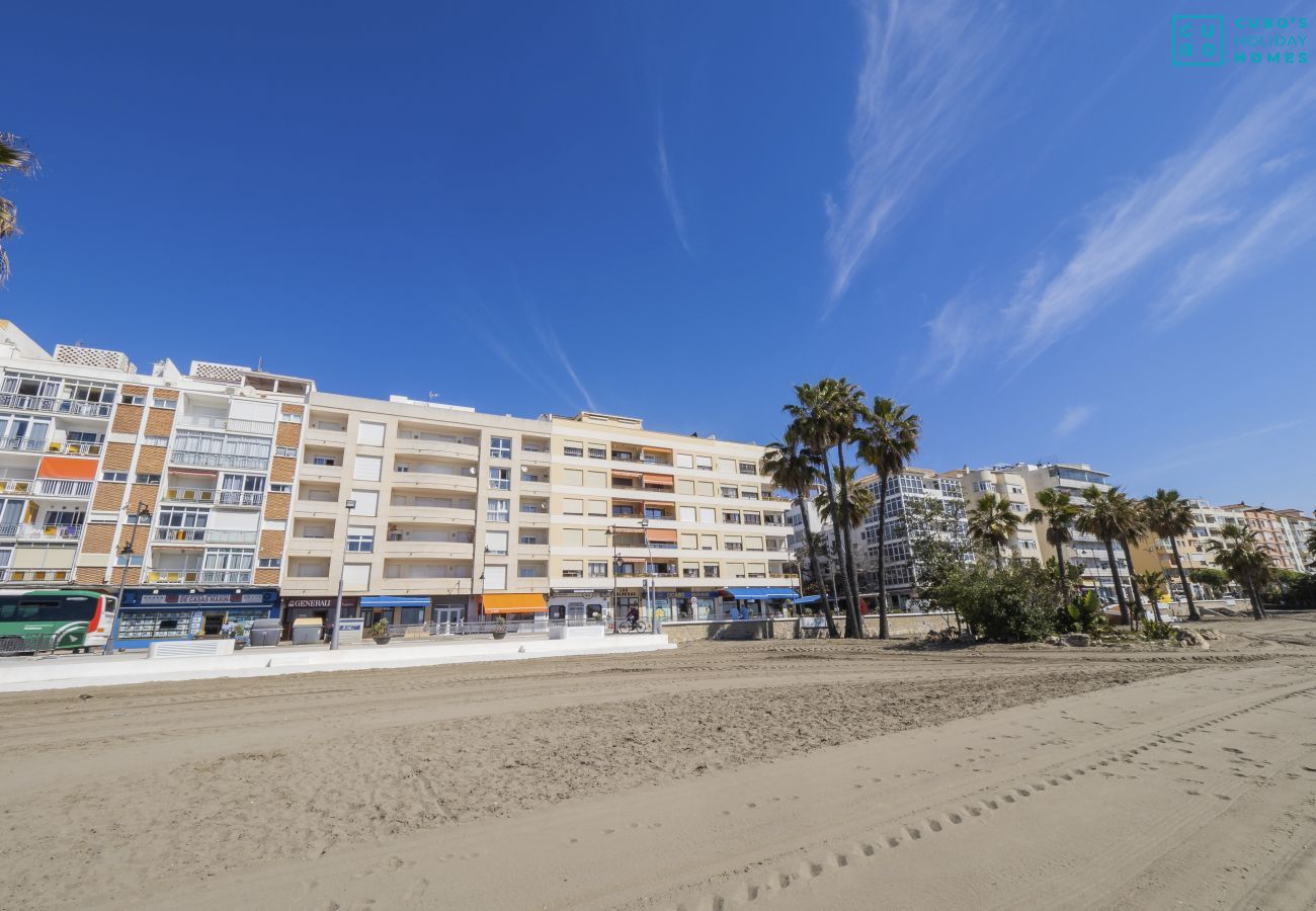 Beach near this apartment in Estepona