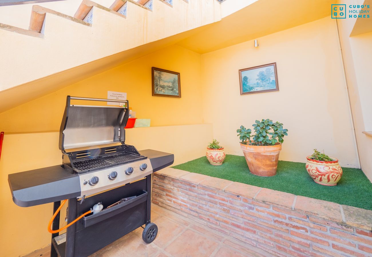 Barbecue of this house in Sierra Gorda, Coín