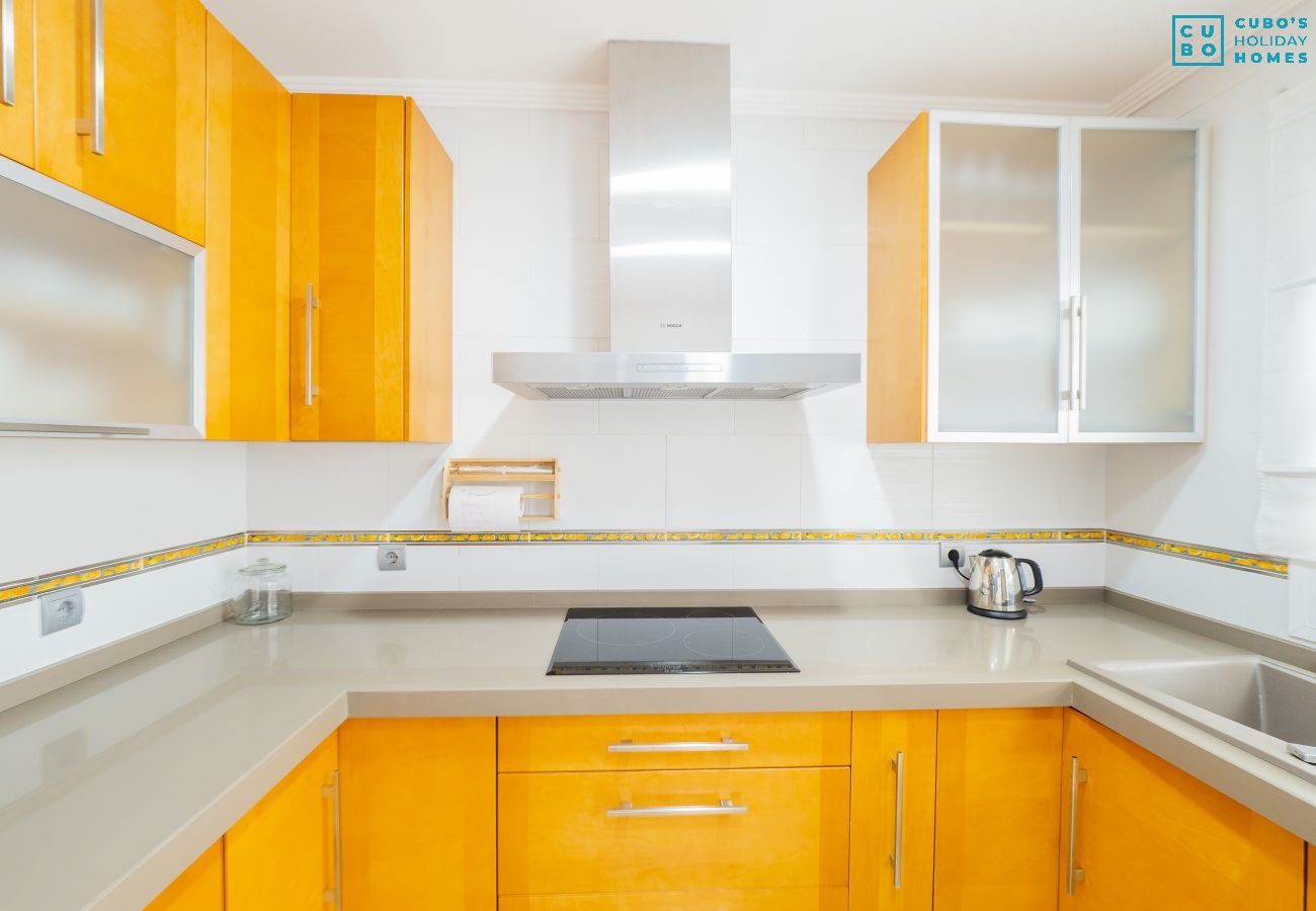 Kitchen of this apartment in Alhaurín el Grande