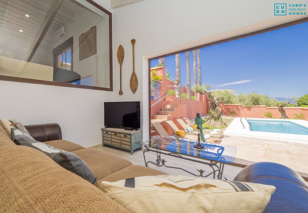 Living room of this farm in Alhaurín el Grande