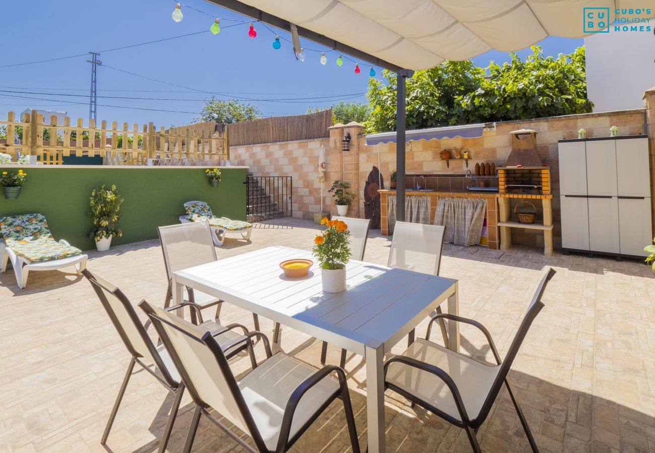Terrace of this country house in Alhaurín de la torre