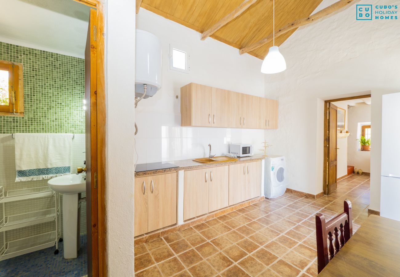 Kitchen of this farm in Coín