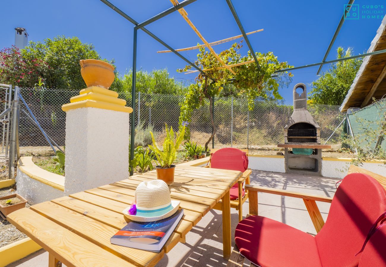 Terrace of this farm in Coín