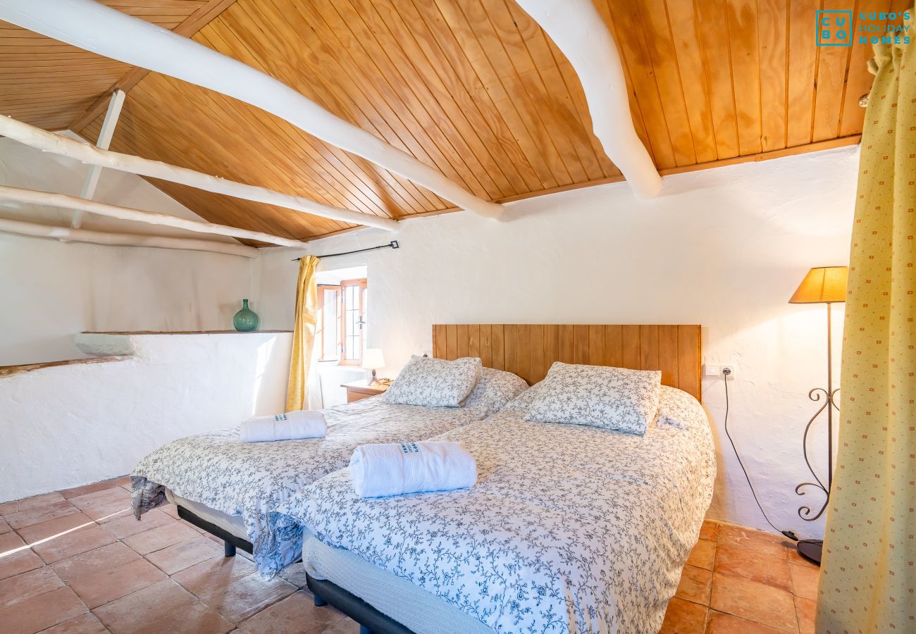 Cottage in Coín - Cubo's Finca La Juntilla