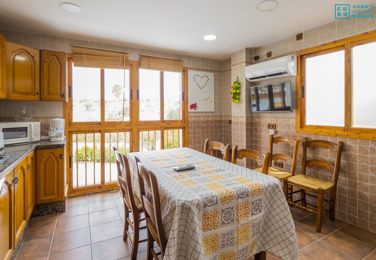 Kitchen of this rural house in Álora, near the Caminito del Rey