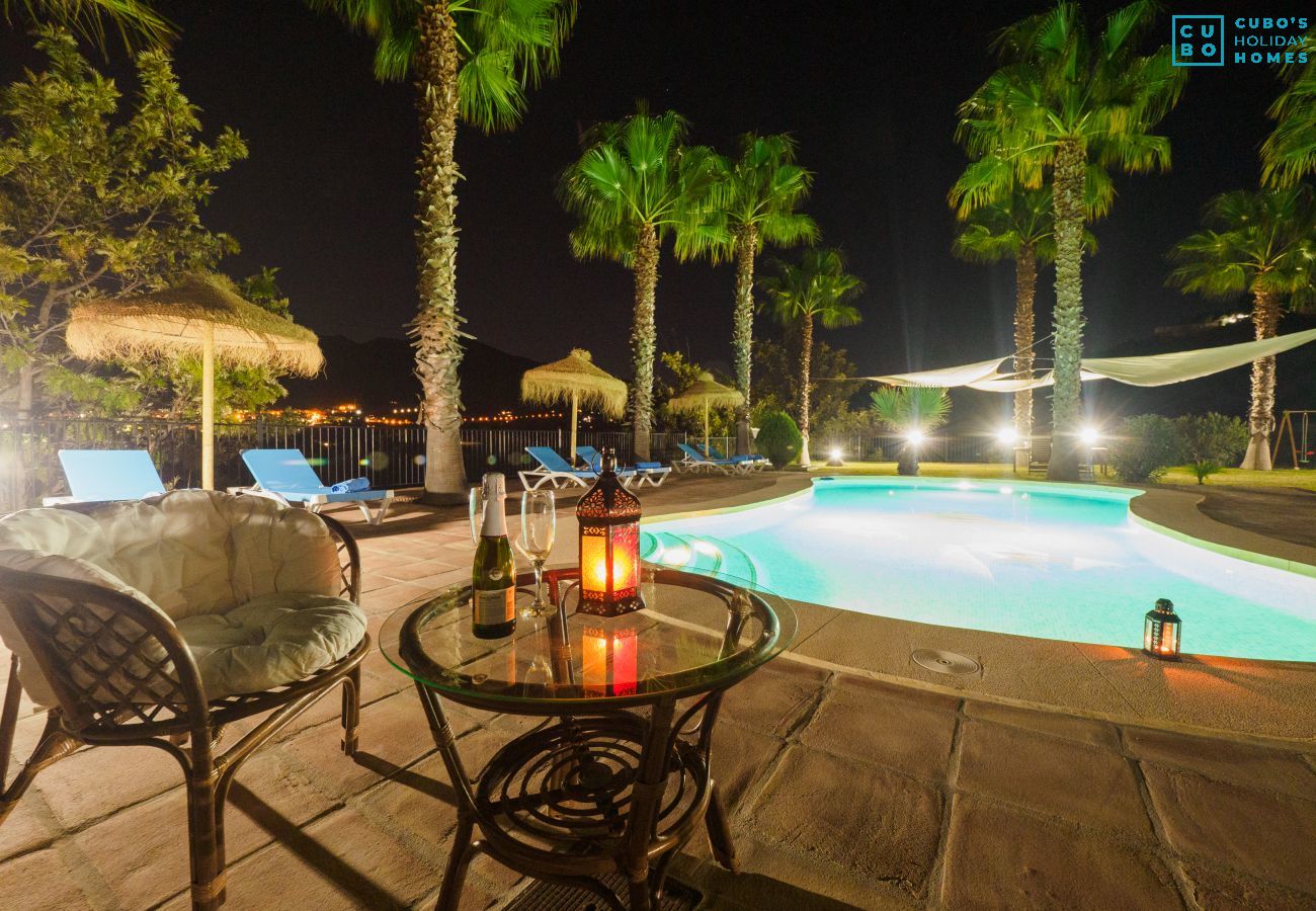 Private pool of this Finca in Alhaurín el Grande