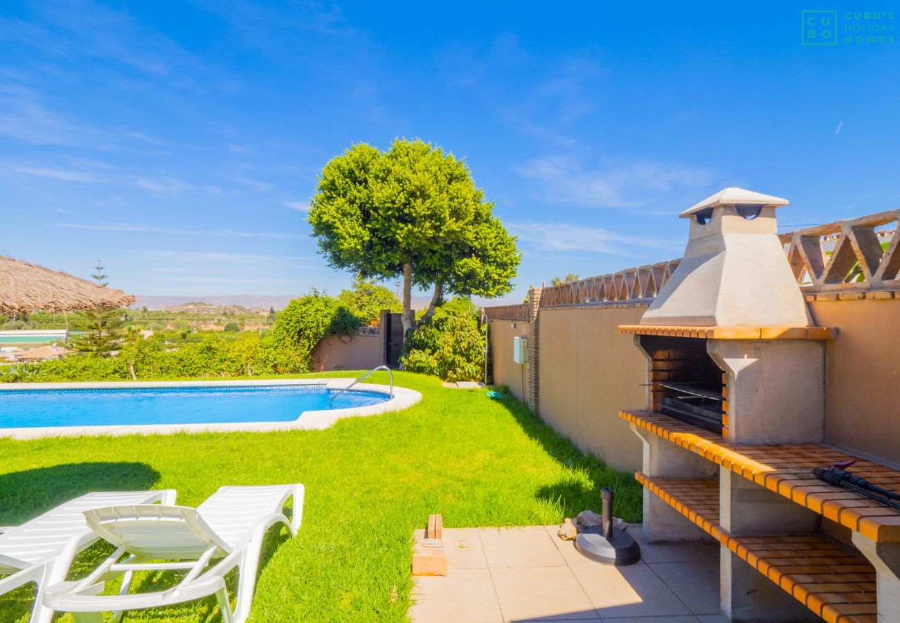 Villa in Alhaurin de la Torre - Cubo's Villa Plumaria de Alhaurín