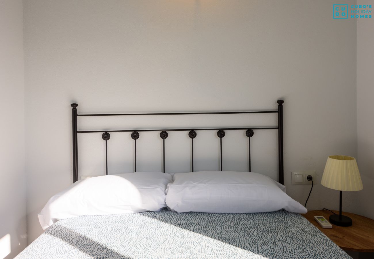 Bedroom of this rural house in Cártama