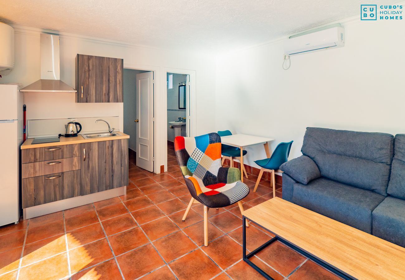 Living room of this studio in Cártama