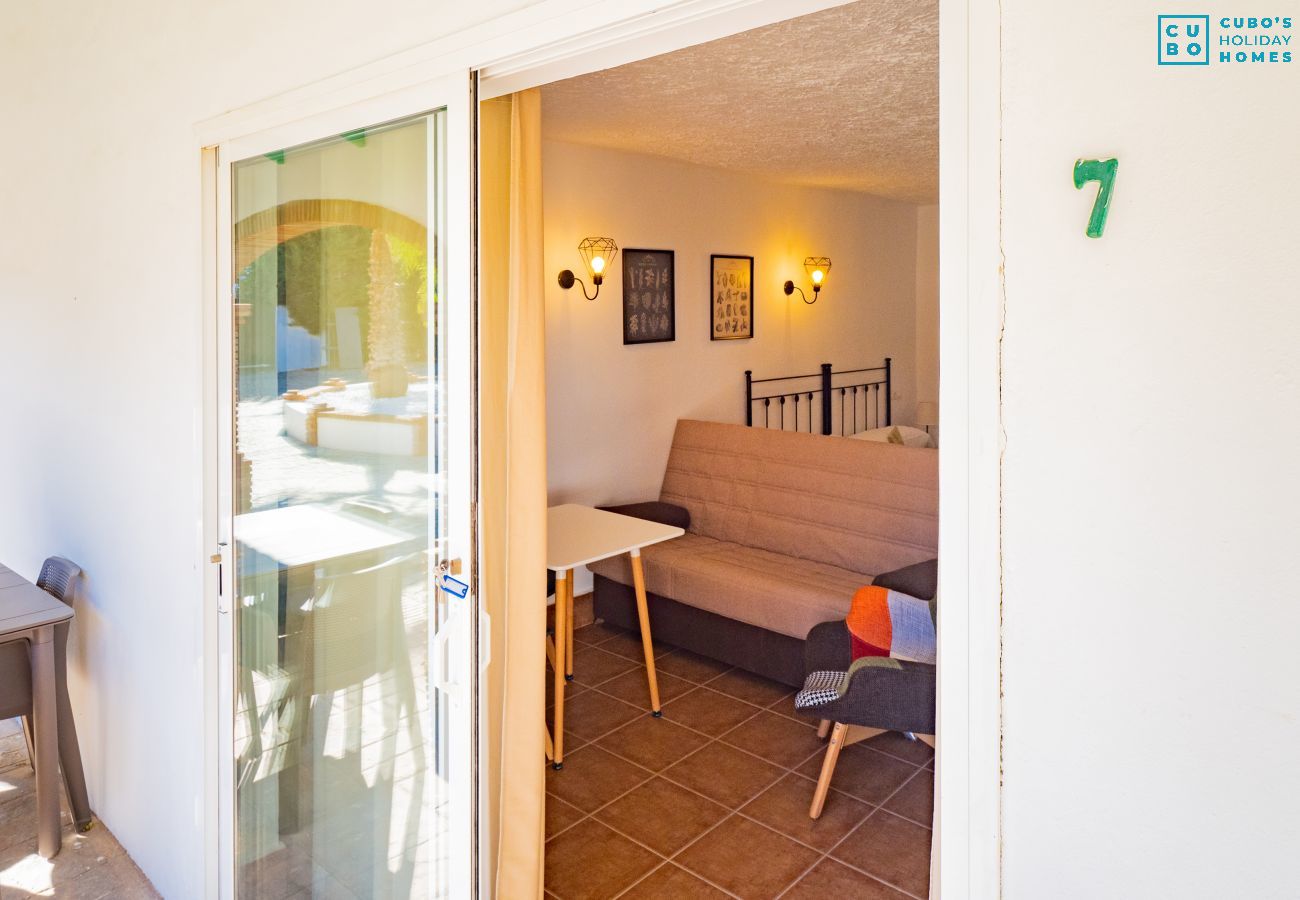 Living room of this studio in Cártama