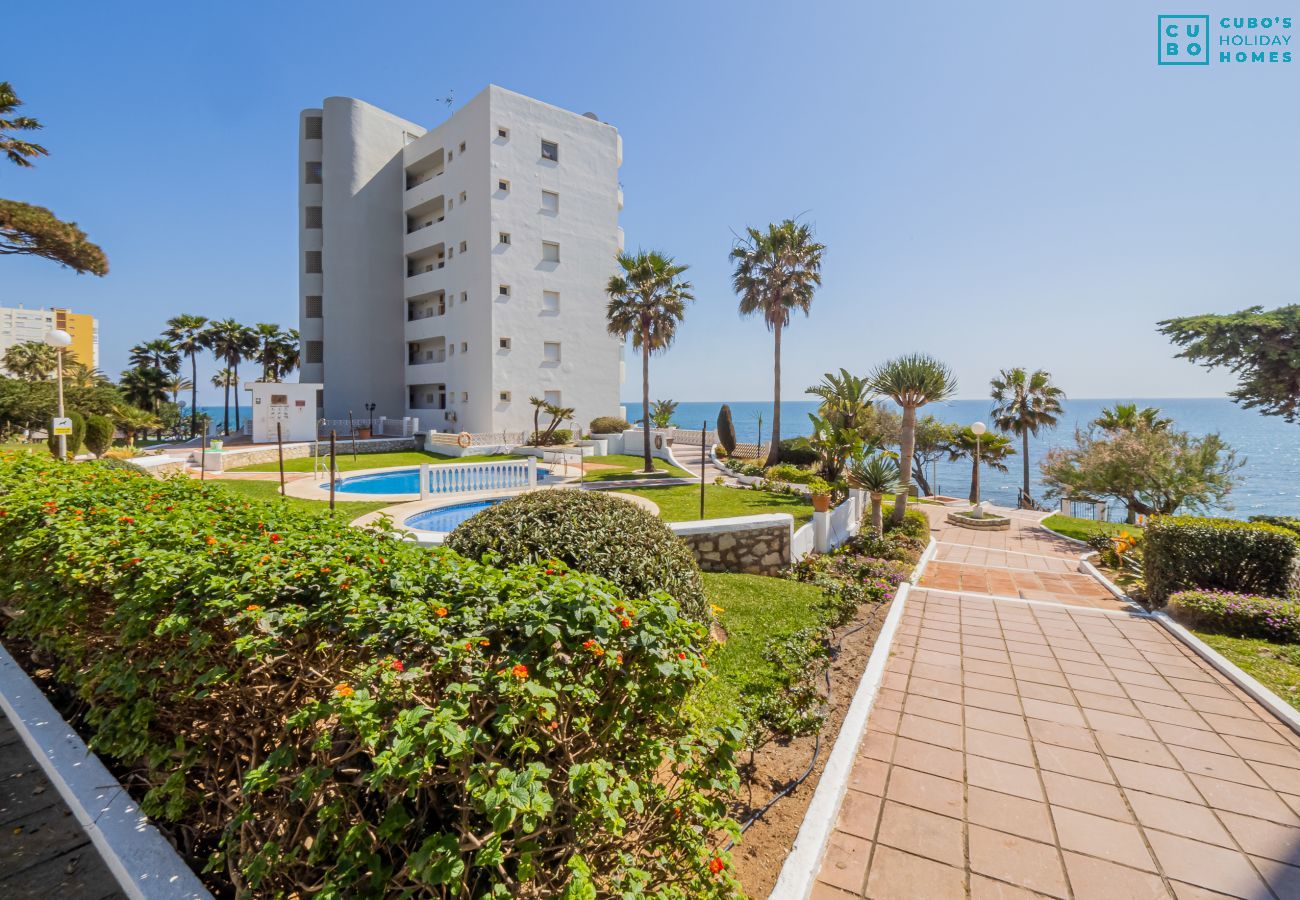 Apartment in Mijas Costa - Cubo's La Bambera First Line Beach
