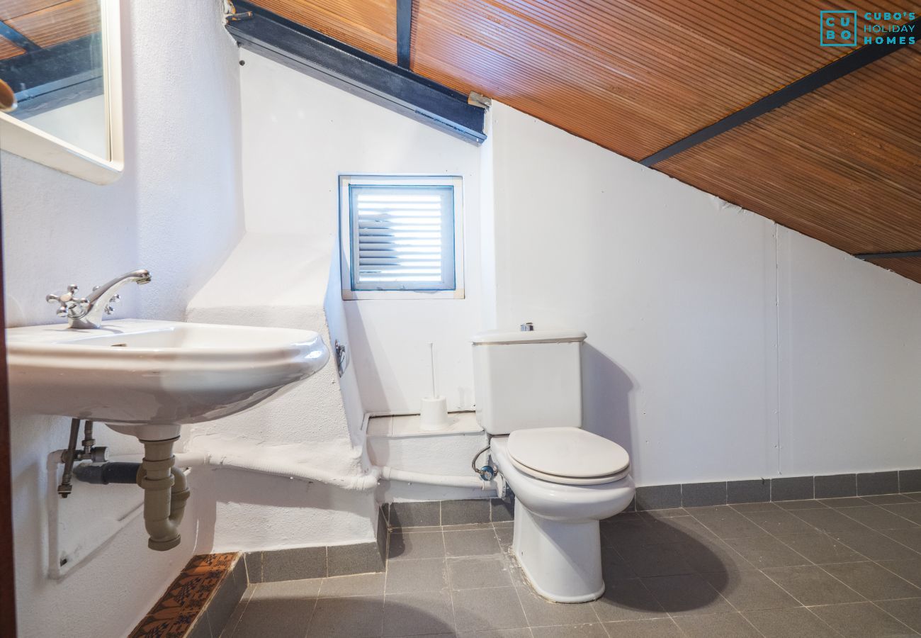 Bathroom of this farm in Alhaurín el Grande