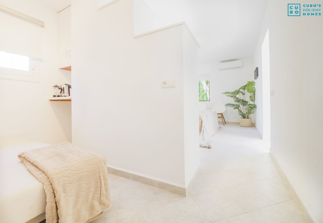Chalet in Marbella - Cubo's Beach House Marbella Sun .