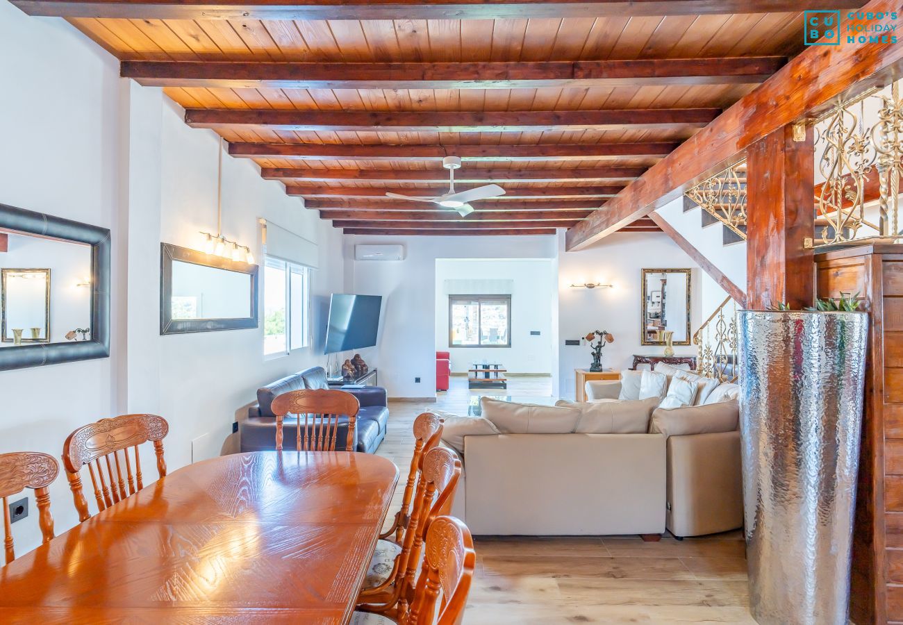 Villa in Alhaurín el Grande - Cubo's Villa El Encinar