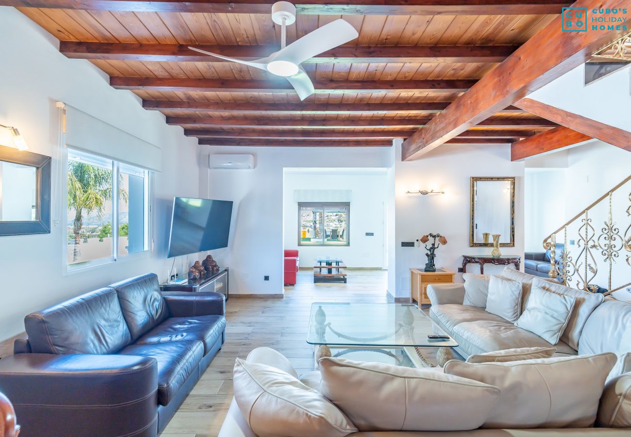 Villa in Alhaurín el Grande - Cubo's Villa El Encinar