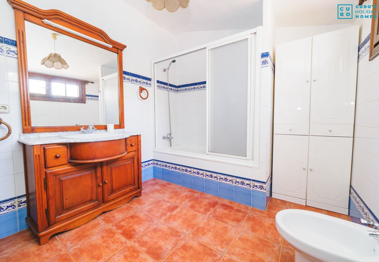 Cottage in Coín - Cubo's Casa Rural El Nogal