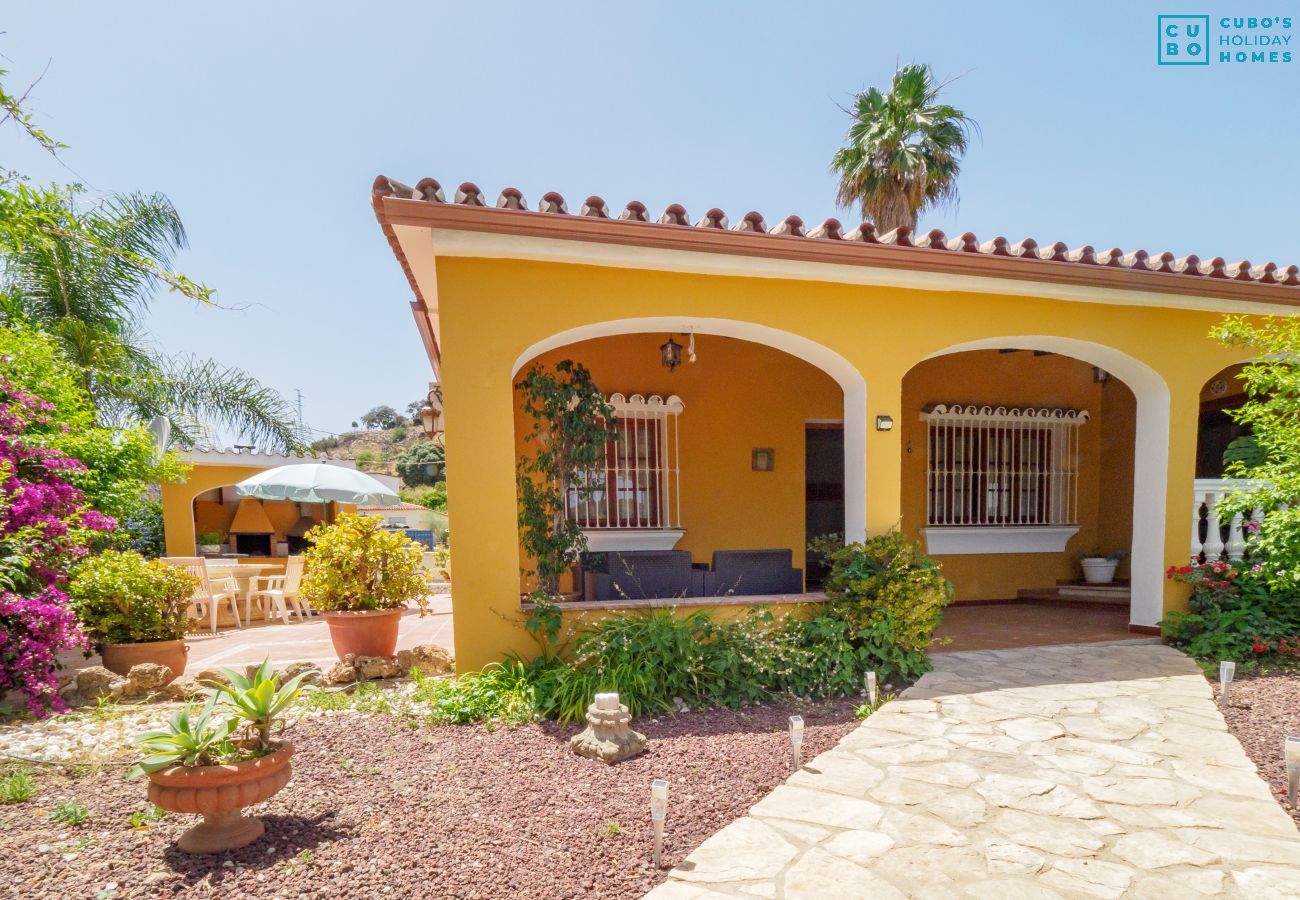 Cottage in Coín - Cubo's Casa Rural Cruz de Piedra