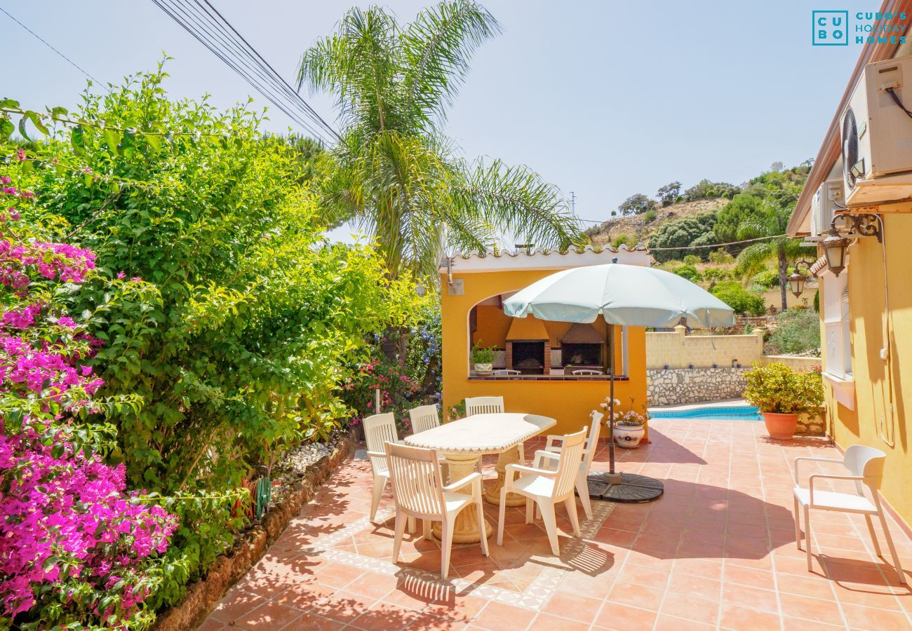 Cottage in Coín - Cubo's Casa Rural Cruz de Piedra