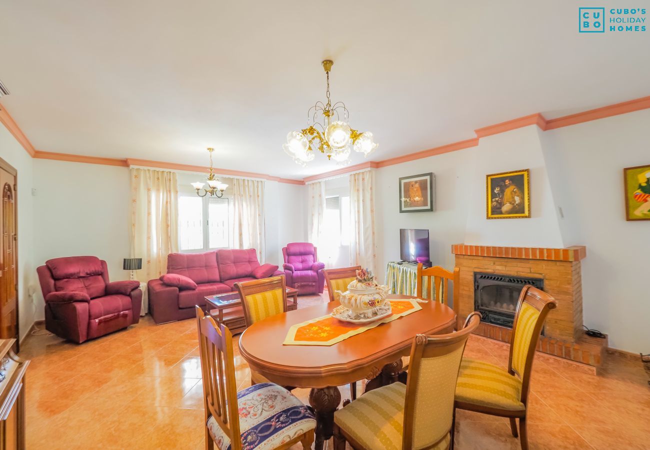 House in Alhaurin de la Torre - Cubo's Chalet de La Abuela