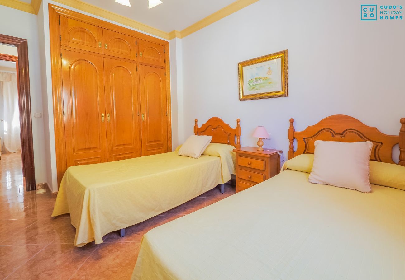 House in Alhaurin de la Torre - Cubo's Chalet de La Abuela
