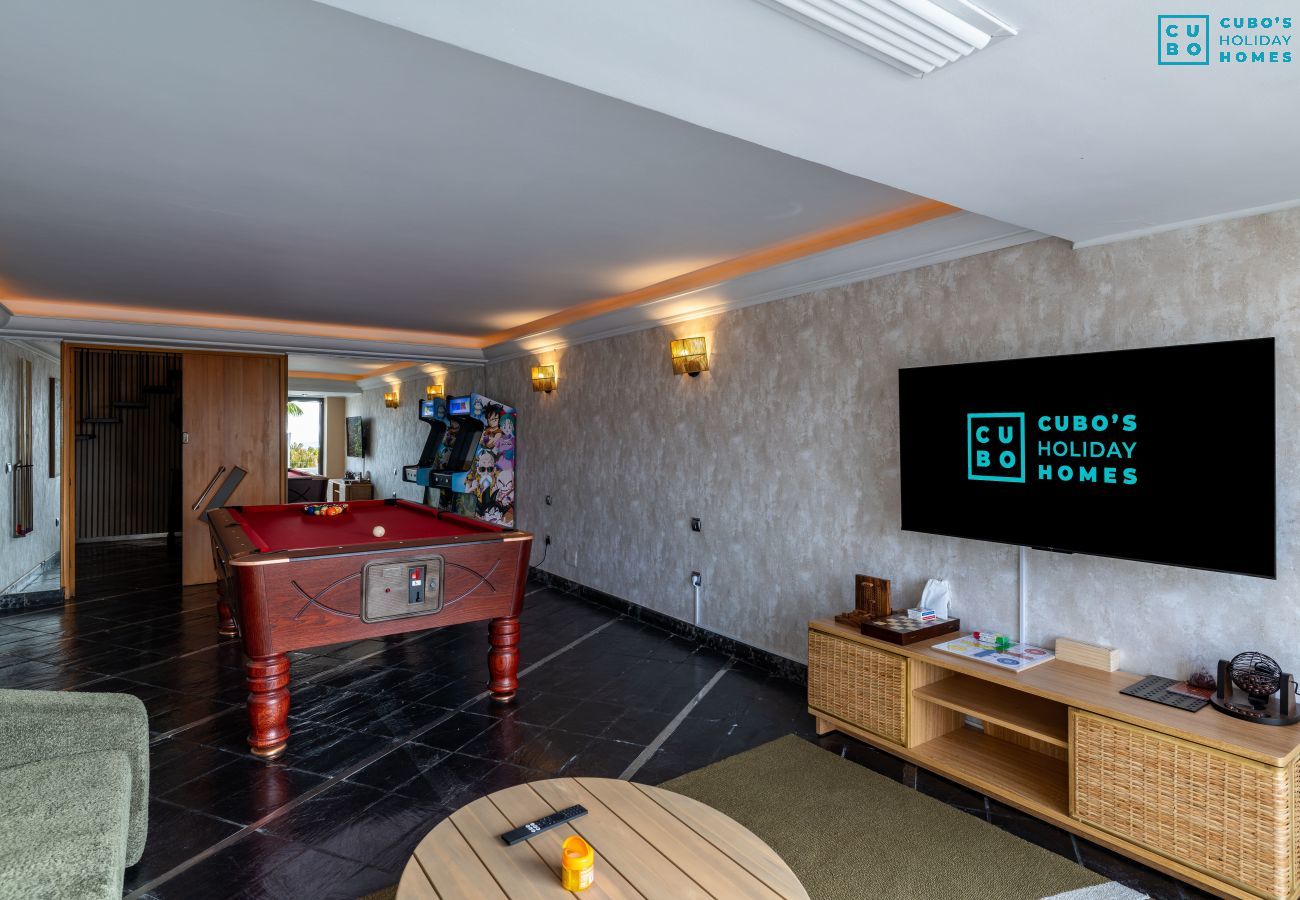 Villa in Alhaurín el Grande - Cubo's Villa Le Corbusier