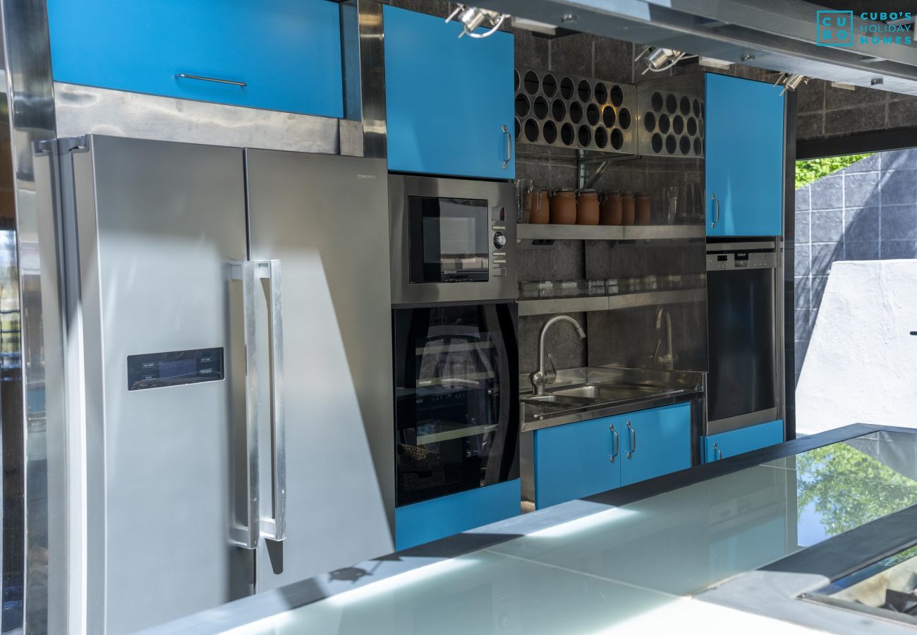 Villa in Alhaurín el Grande - Cubo's Villa Le Corbusier