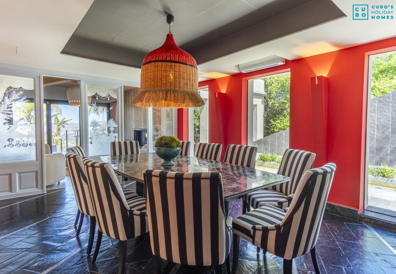 Villa in Alhaurín el Grande - Cubo's Villa Le Corbusier