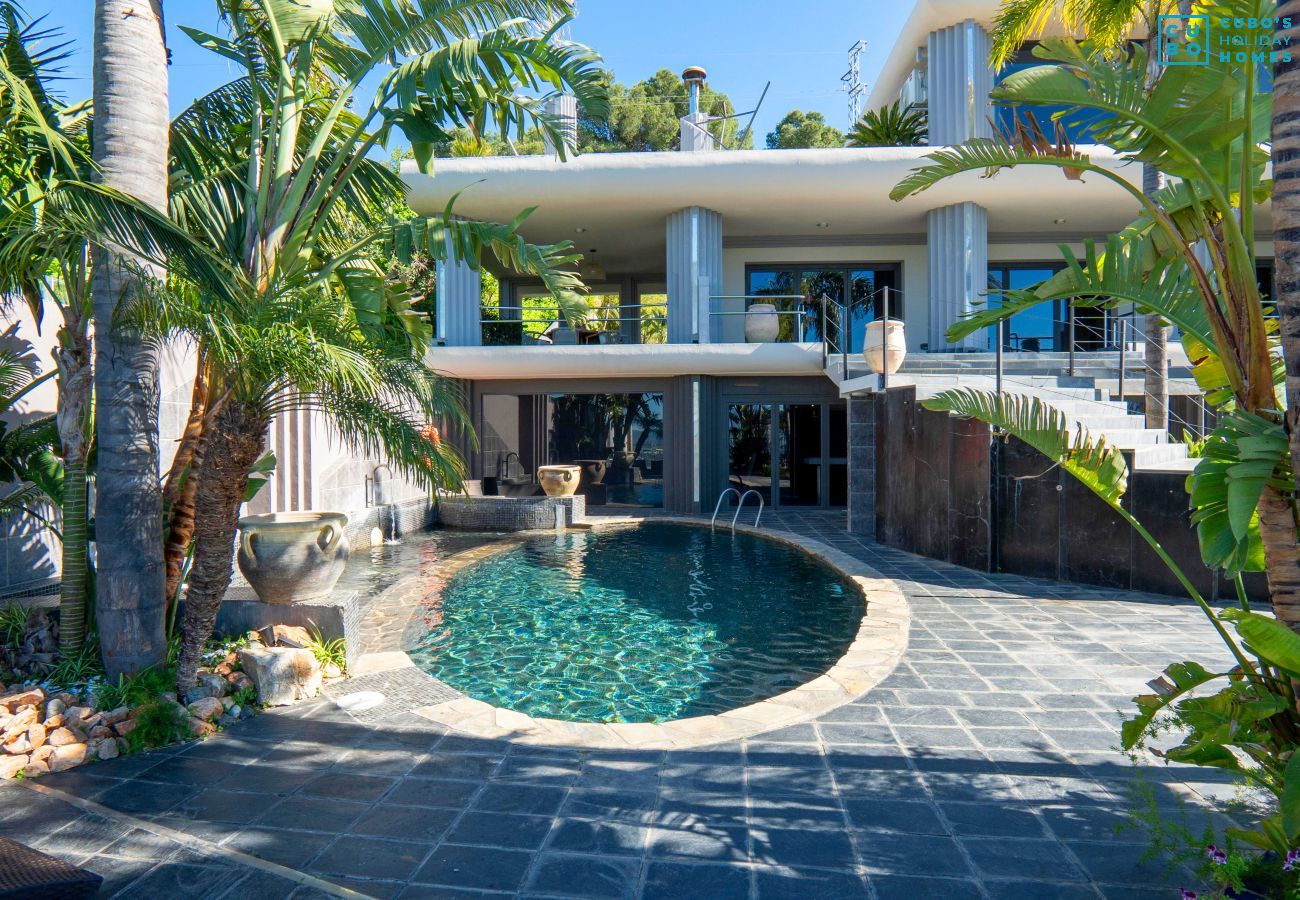 Luxury villa with private pool in Alhaurín el Grande ideal for holidays in Málaga