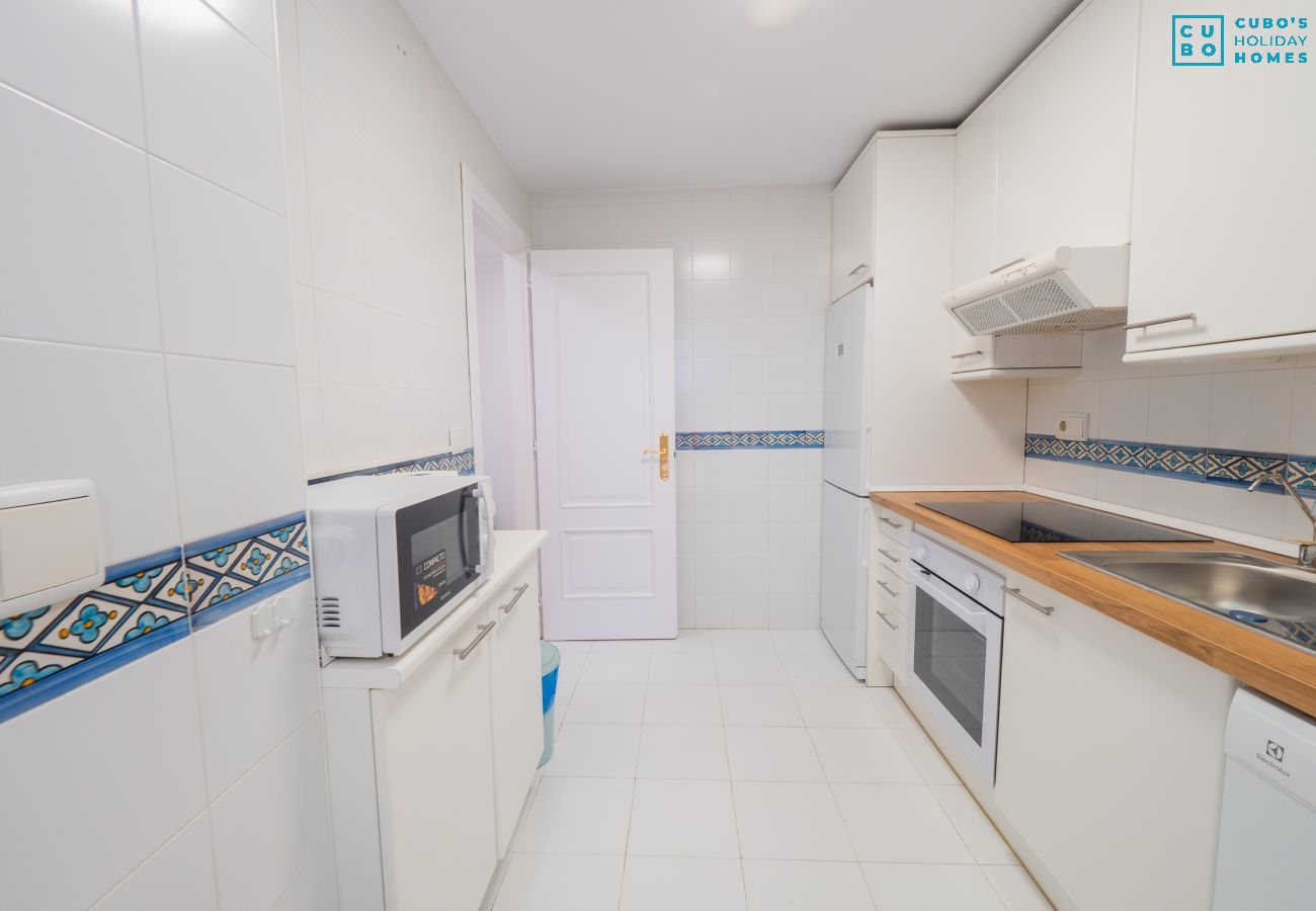 Apartment in Marbella - Cubo's Marbella Costa del Sol Parking Incluido