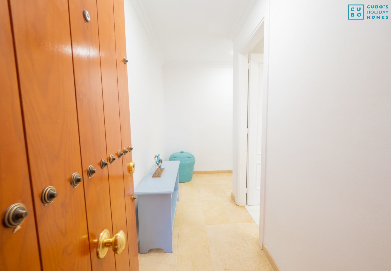 Apartment in Marbella - Cubo's Marbella Costa del Sol Parking Incluido