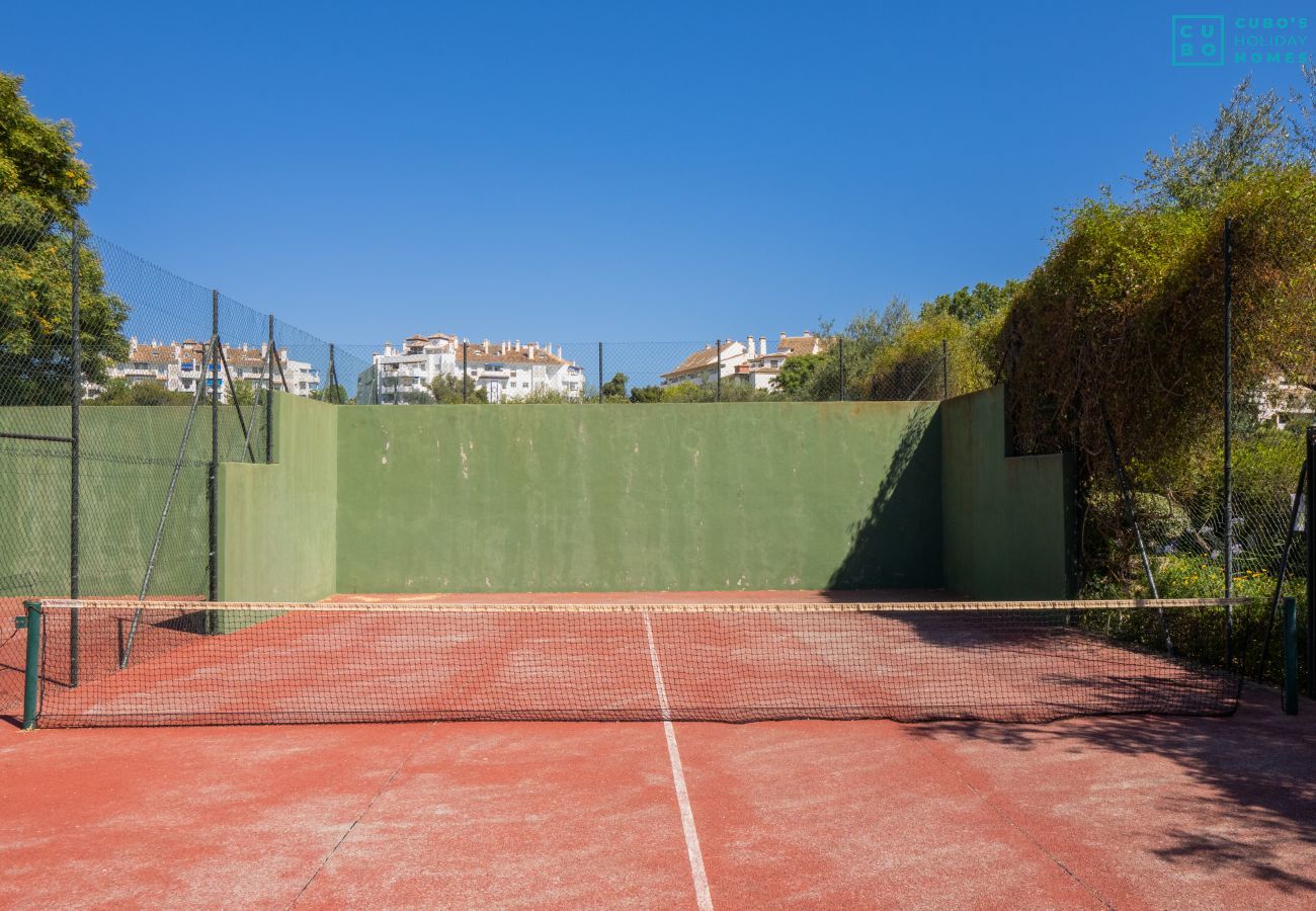 Apartment in Marbella - Cubo's Marbella Costa del Sol Parking Incluido