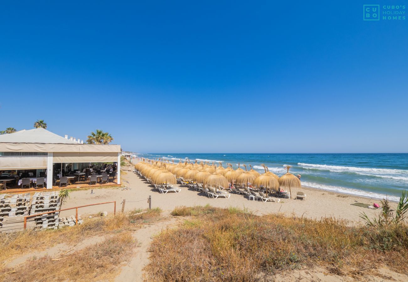 Apartment in Marbella - Cubo's Marbella Costa del Sol Parking Incluido