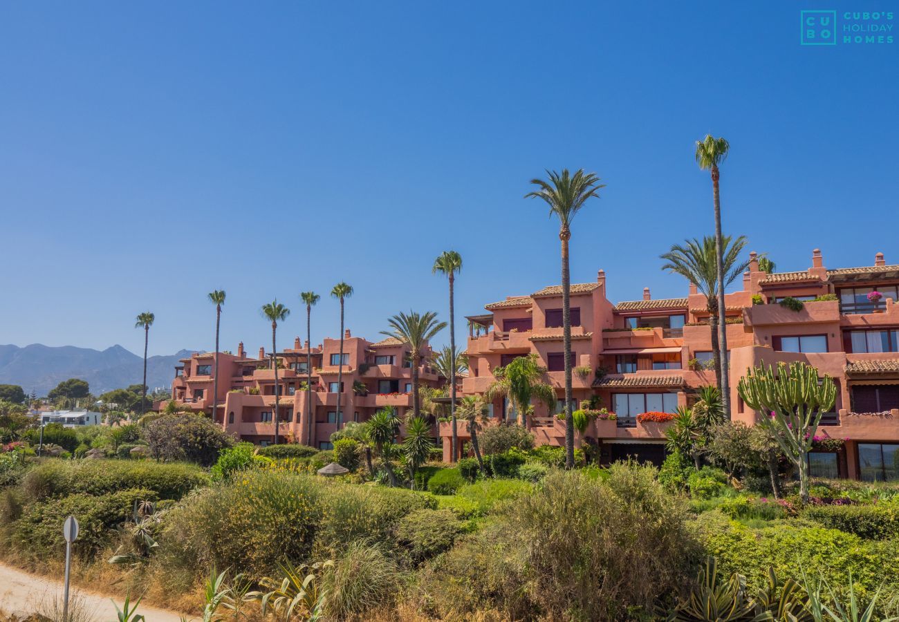 Apartment in Marbella - Cubo's Marbella Costa del Sol Parking Incluido